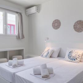 A Tinian Room 1、ティノス・タウンのホテル