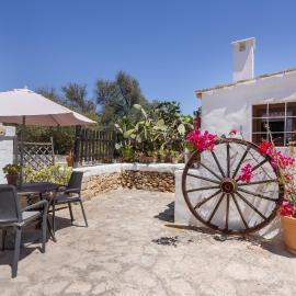 Can Vital 2, hotel i Illes Balears