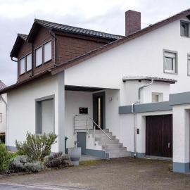 Pension zum Europapark- Kaiserstuhl, hotel in Teningen