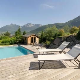 Le Gypaete - Challes Les Eaux, Hotel in Challes-les-Eaux