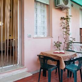 Monolocale La Pineta 46, hotel en Albenga