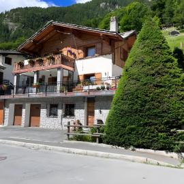 Maison Olga - La Roisette, hotel em Valtournenche