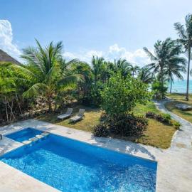 Beachfront home with private pool beach access balcony with ocean views patio - Villa Belleza