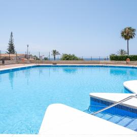 Beachfront Bungalow, ξενοδοχείο σε Torrox Costa
