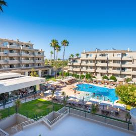 T1 Plaza Resort