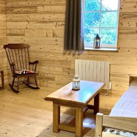 Charmant Gite 4 Places dans le Jura, Hotel in Marigny