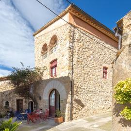 Casa Vermella i Blava