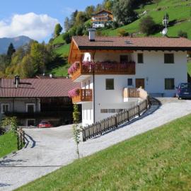 Huberhof Mareit, hotel in Mareta