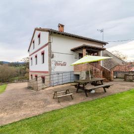 Casa Rural Perullé
