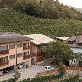 Pfösslerhof, hotel in Bolzano