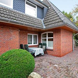 Ferienwohnung H H Ingwersen, hotel a Schwabstedt
