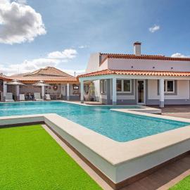 Vila River Sublime, khách sạn ở Valada