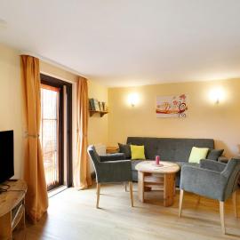 Ferienhaus Sonnenhof، فندق في Blankenburg