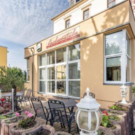 Ferienwohnung im Hotel Reichskrone – hotel w mieście Heidenau