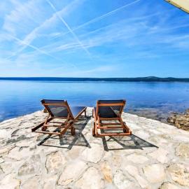 Holiday Home Beach house Suzi by Interhome, hotel a Posedarje (Possedaria)