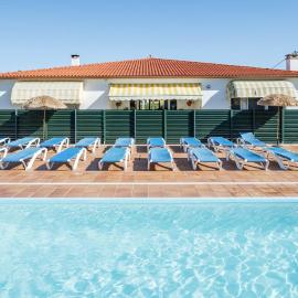 Bungalow A4, hotel in Pontevedra