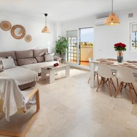 Baviera Homes Sunset and Golf