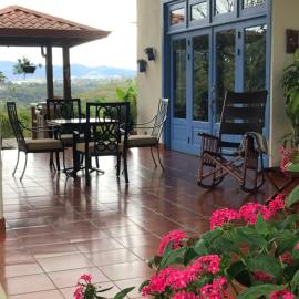 Casa Bartzis, Close to Orosi and Tapanti National Park, Hotel in Orosí