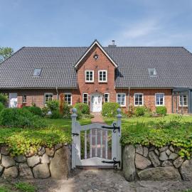 Ferienwohnung Bi-anne-to-huus, hotel i Büttjebüll