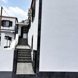 Ocidente House 2, hotel in Santa Cruz das Flores