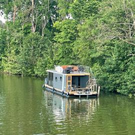 Führerscheinfreies mobiles Hausboot: Rechlin şehrinde bir otel