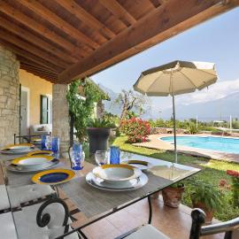 Villa Corneghe with pool