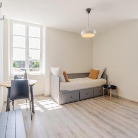 Chatus – hotel w mieście Ruoms