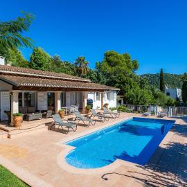 Villa Victoria, hotel u gradu Crestatx
