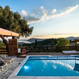Afroksilia Villa Krinos