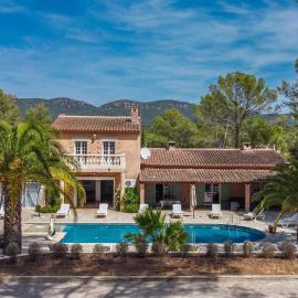 Grande Villa entre Cannes St Tropez