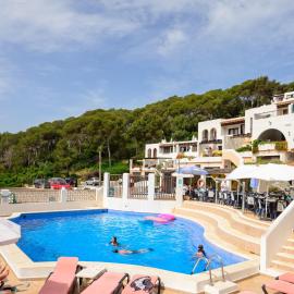 Casita en Cala Llonga