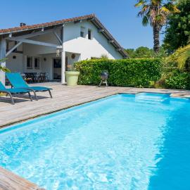 Jolie Maison Landaise Avec Piscine