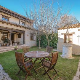 Villa De Urueña Casa de Ilustres, hotel in Urueña