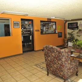 HWY Express Inn & Suites, Hotel in Stillwater