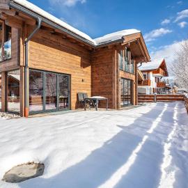 Chalet Aus Holz, hotel u Garmisch-Partenkirchenu