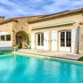Villa Angelo - Olive Verte, hotel in Saint-Thibéry