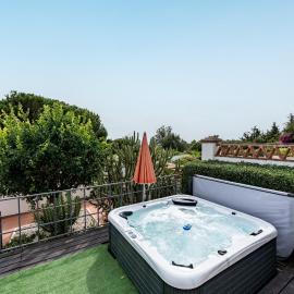 Casa Gosia bungalow Cabopino, hotel in Marbella