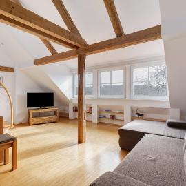 Birkethof Romantik-Appartement, hotel i Mickhausen