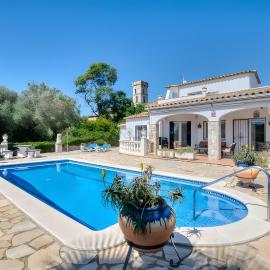 Villa las Hornas by Easy Brava