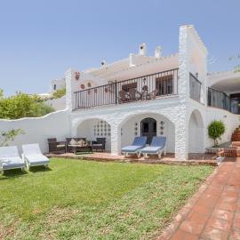 Nerja Capistrano Villa