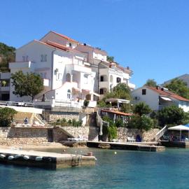 Apartments Villa Emilija, hotel in Supetarska Draga