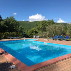 Appartamento La Loggetta โรงแรมในCorgna