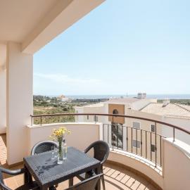 Meia Praia Beach Apartment