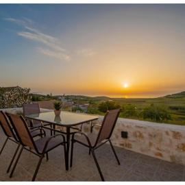 Iliovasilema Holiday House, Hotel in Volimes