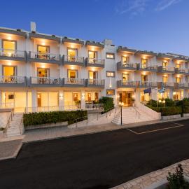 Akrata Beach Hotel – hotel w mieście Akrata
