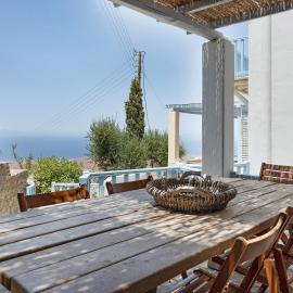 Efrossyni House, hotel a Ioulida