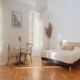 Maison Ûma -- Wellness -- Wifi, Netflix, Mer et Centre