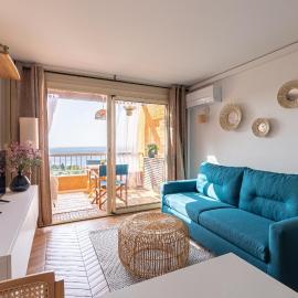 Vue Mer Et Jardin, hotel in Théoule-sur-Mer
