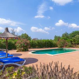 Acuario-Géminis, hotel din Llucmajor
