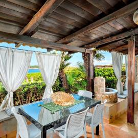 Villa a 50 metri dal mare